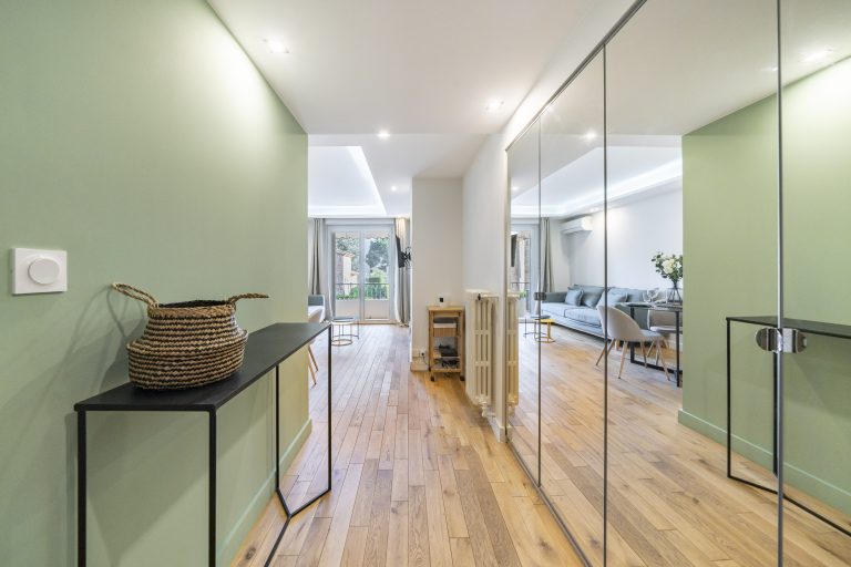 Entrée appartement cosy basse californie