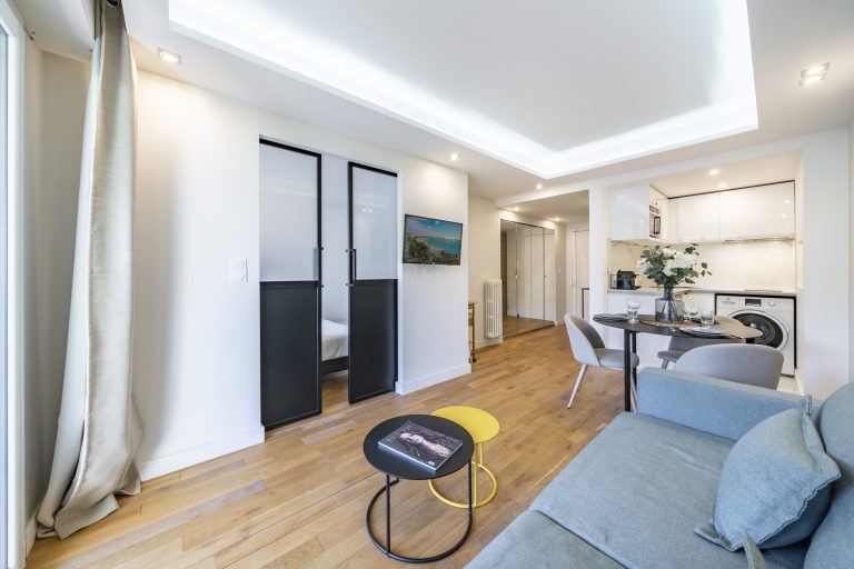 Séjour cosy 2P Cannes basse californie