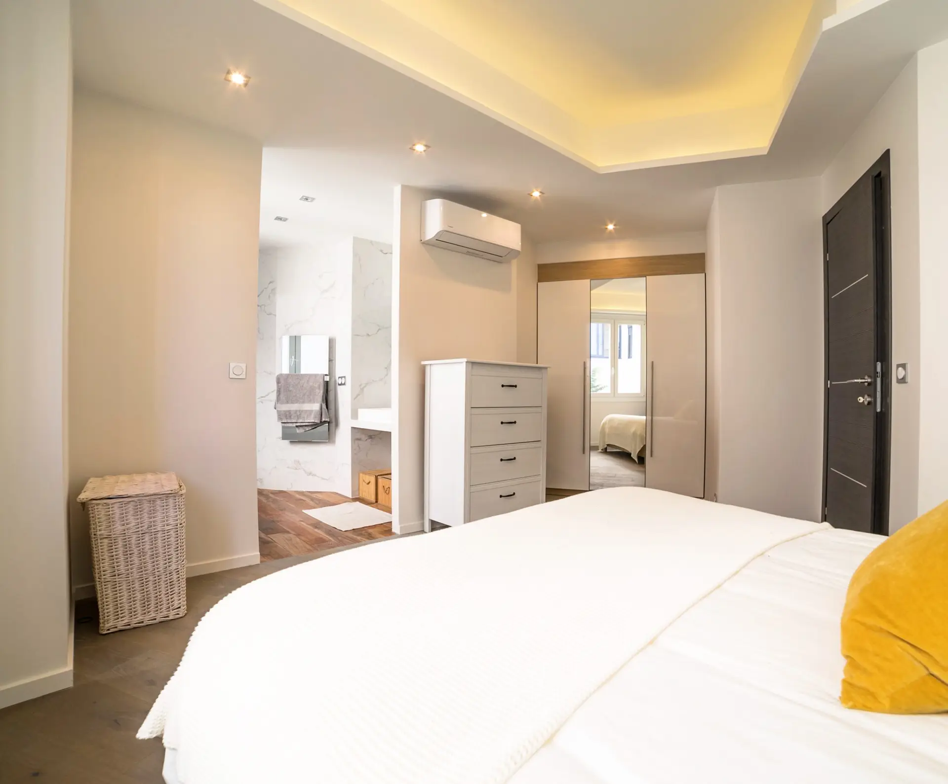 Chambre master, autre angle